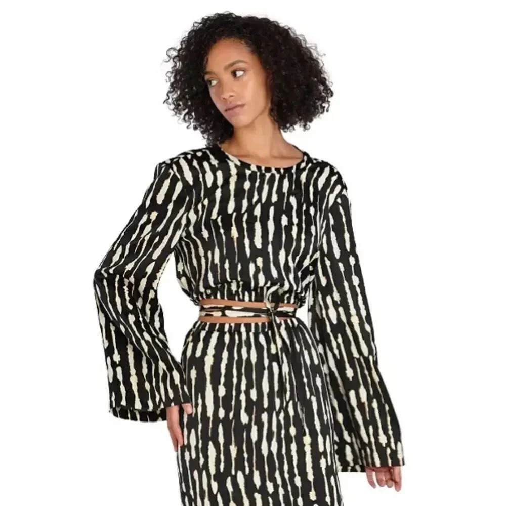Bar III x Nicole Williams English Abstract Bell Sleeve Tie Crop Top XS